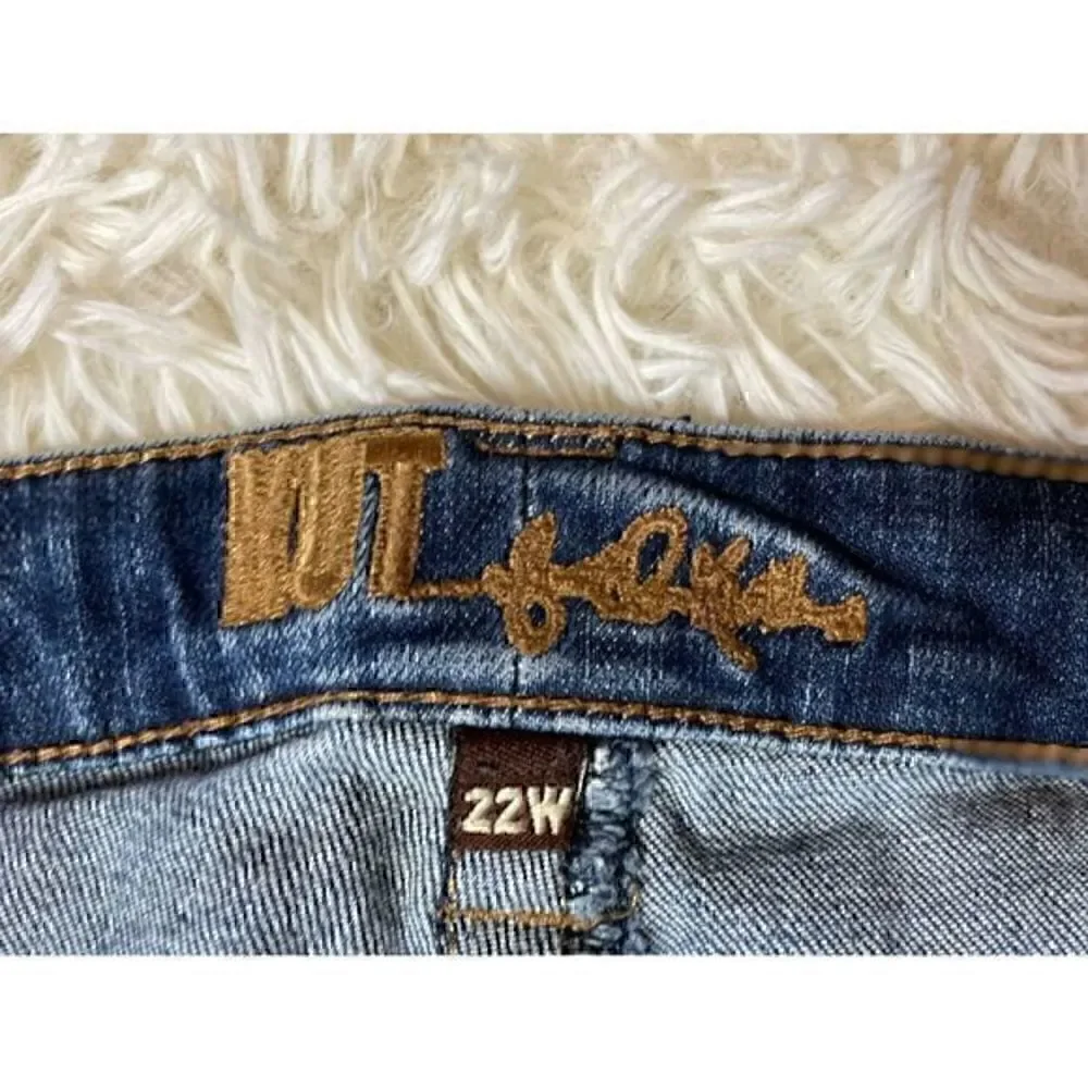 KUT From the Kloth Distressed Straight Leg Jeans Size 22W